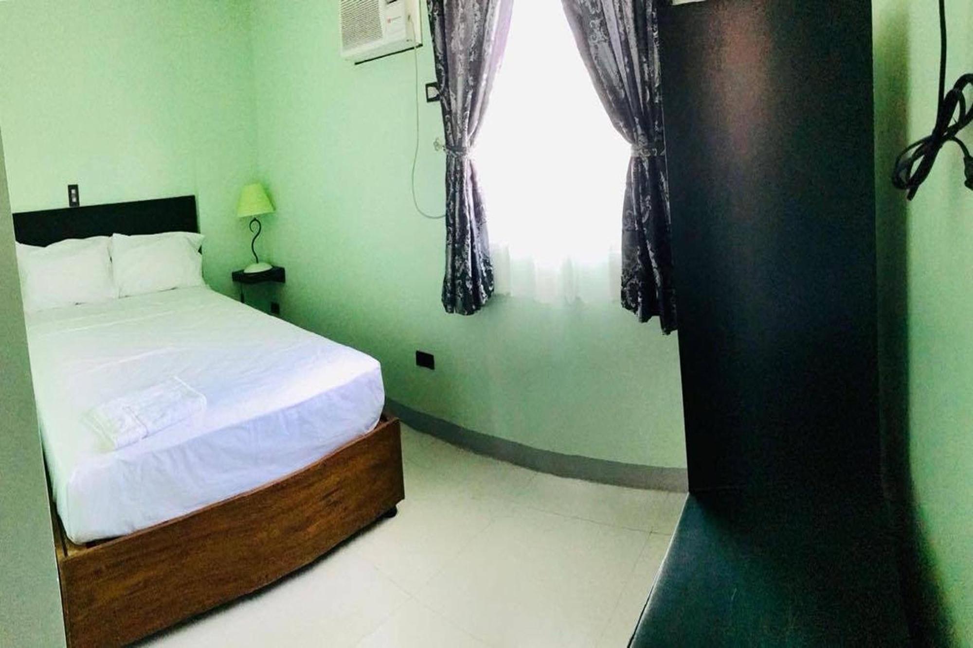 Belltower CSheLi Suites Vigan City Exterior foto